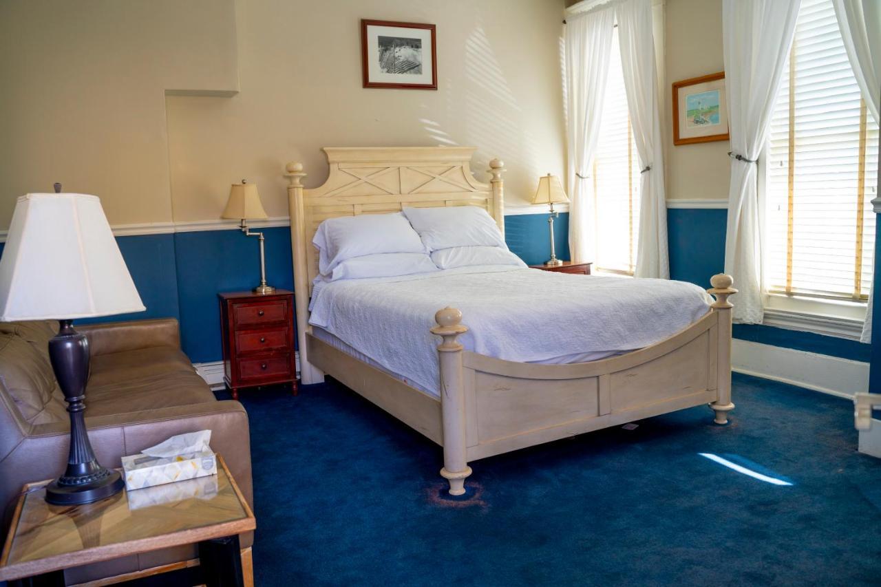 Brasswood Inn Provincetown Exterior photo