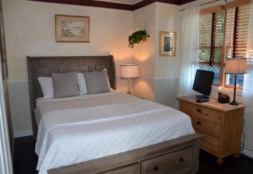 Brasswood Inn Provincetown Exterior photo